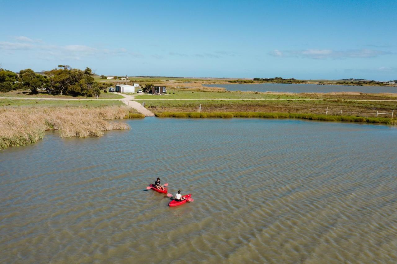 Coorong Island Retreat - Farm Stay At Pet Friendly Property Meningie Dış mekan fotoğraf